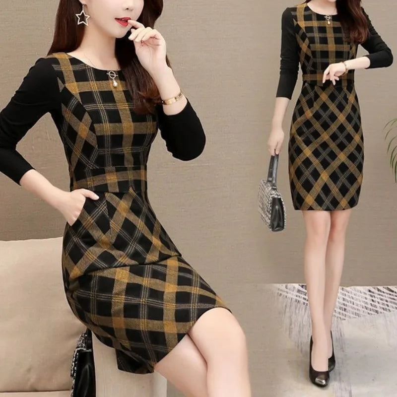 Spring and Autumn Round Neck Long Sleeve Panel Plaid Pockets Slim Midi Dress