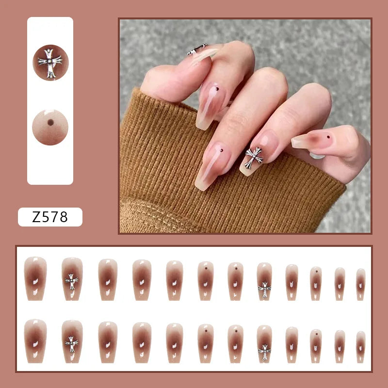 24pcs Artifical Nails Fake Wearable Nail Tips With Small Diamonds