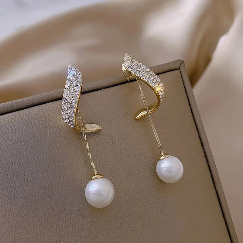 Classic Elegant Imitation Pearl Dangle Earrings