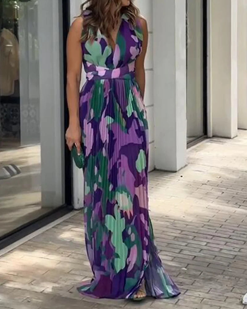 Summer Sexy V-neck Make A Slit Or Vent  Contrasting Floral Print Pleated Maxi Dresses