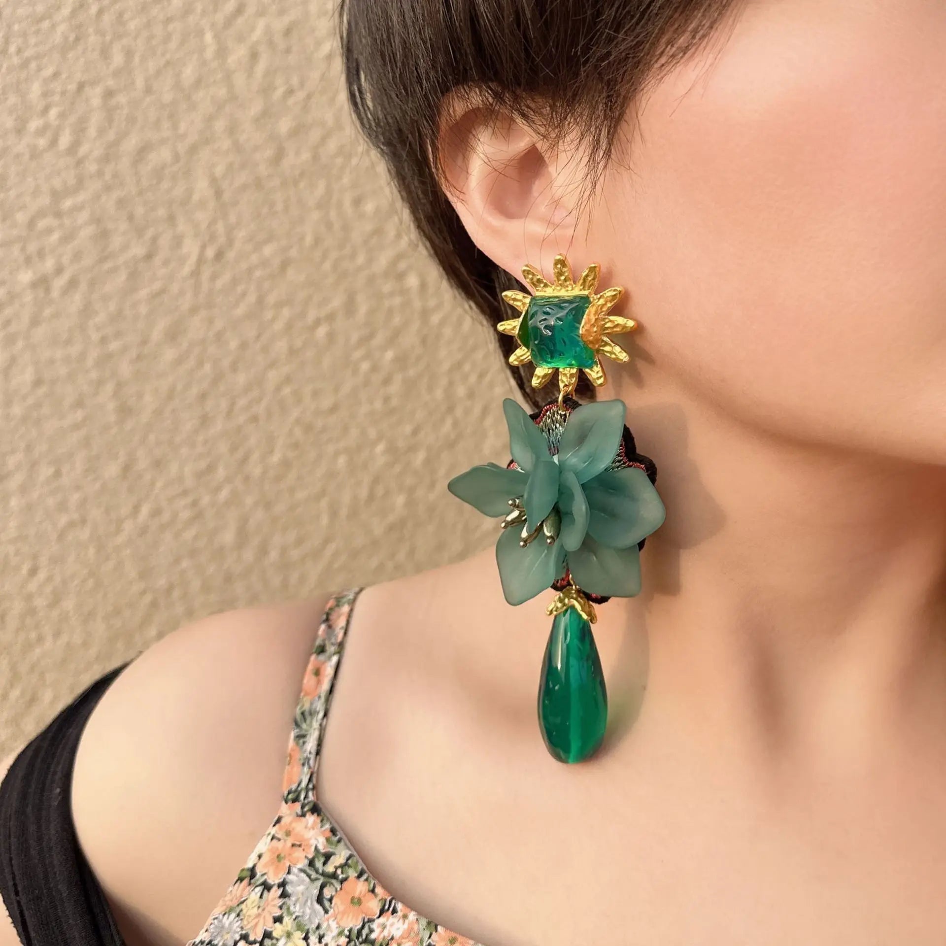 New Resin Tassel Flower Earrings