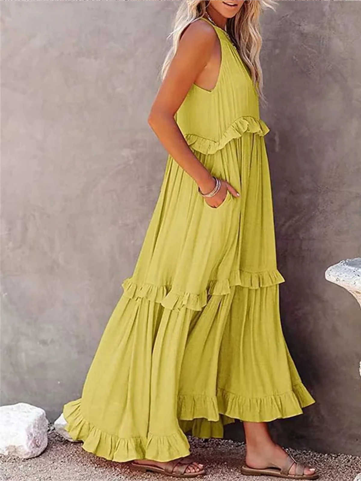 Summer Sleeveless Ruffle Halter Maxi Dress