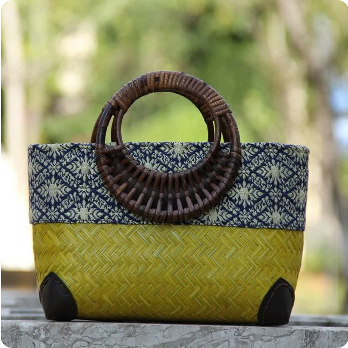 Retro Japanese handmade bamboo woven rattan handbag