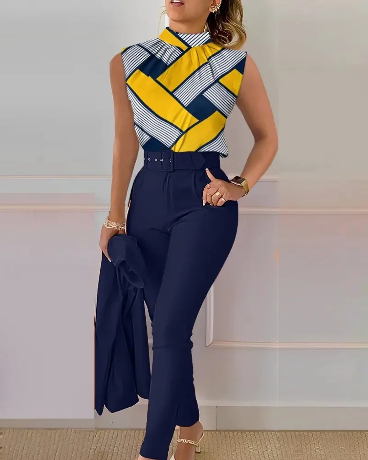 Fashion Printed Sleeveless Top  Pants Set With Belt