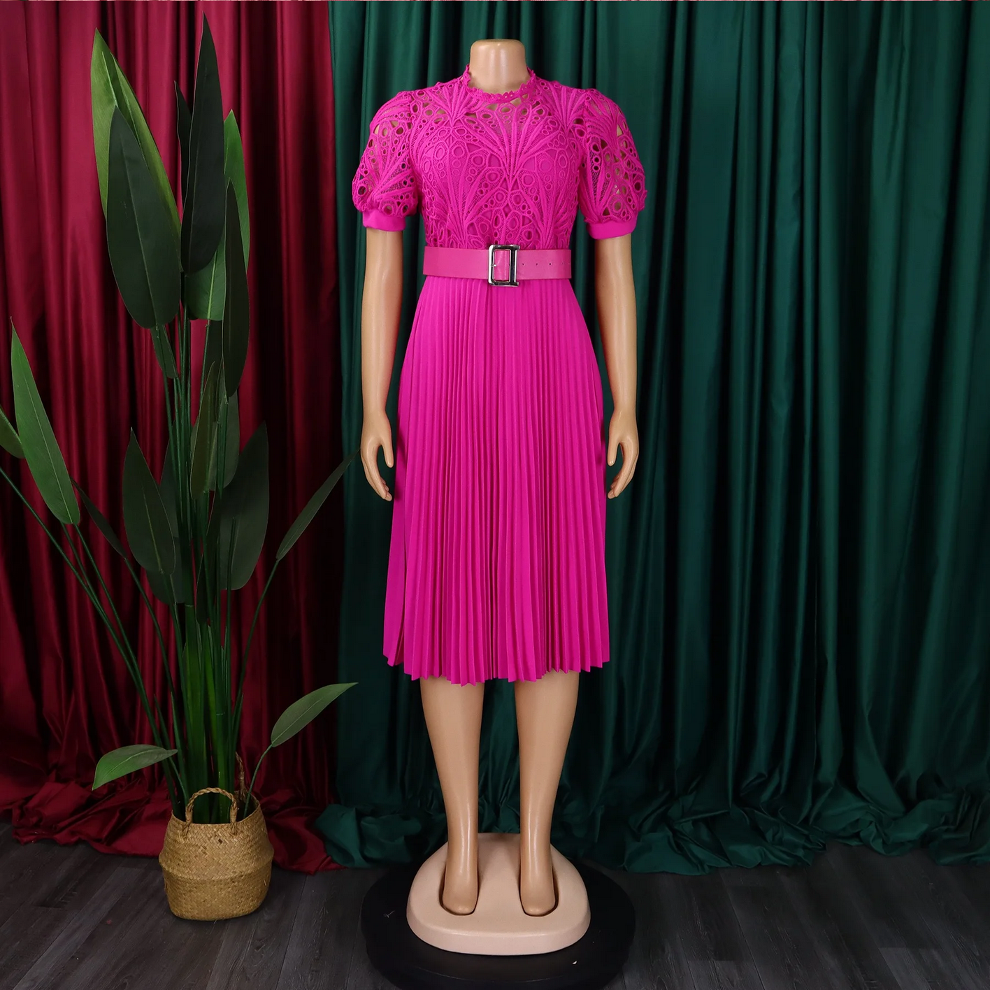 2024 New O Neck Short Sleeve Belt Waisted Pleated Mid Calf Dress