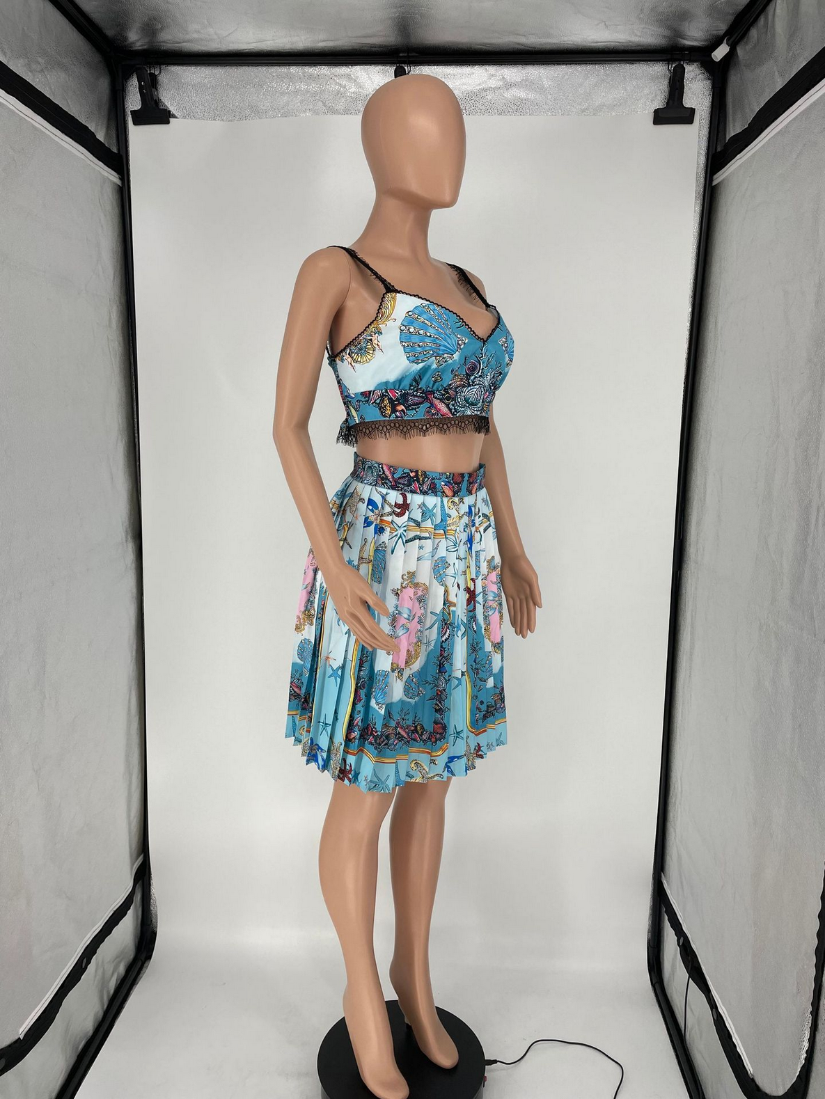 Elegant Paisley  Pleated High Waist Big Swing Skirt and Lace Patchwork Crop Top