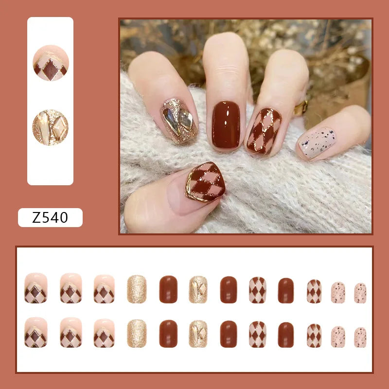 24pcs Artifical Nails Fake Wearable Nail Tips With Small Diamonds