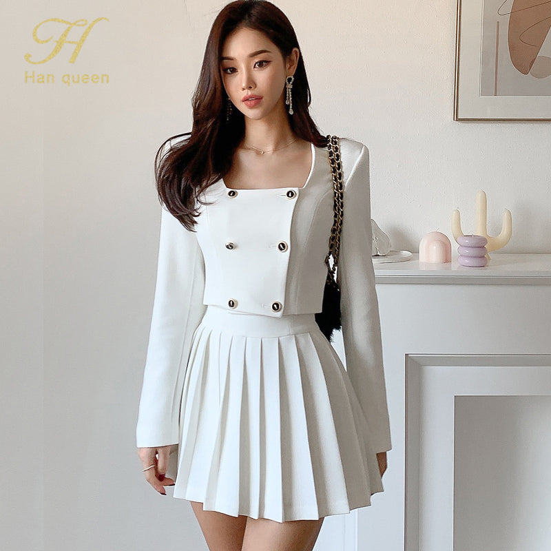 Two-piece Square Collar Double-breasted Coat +Fashion Mini Pleated Skirt